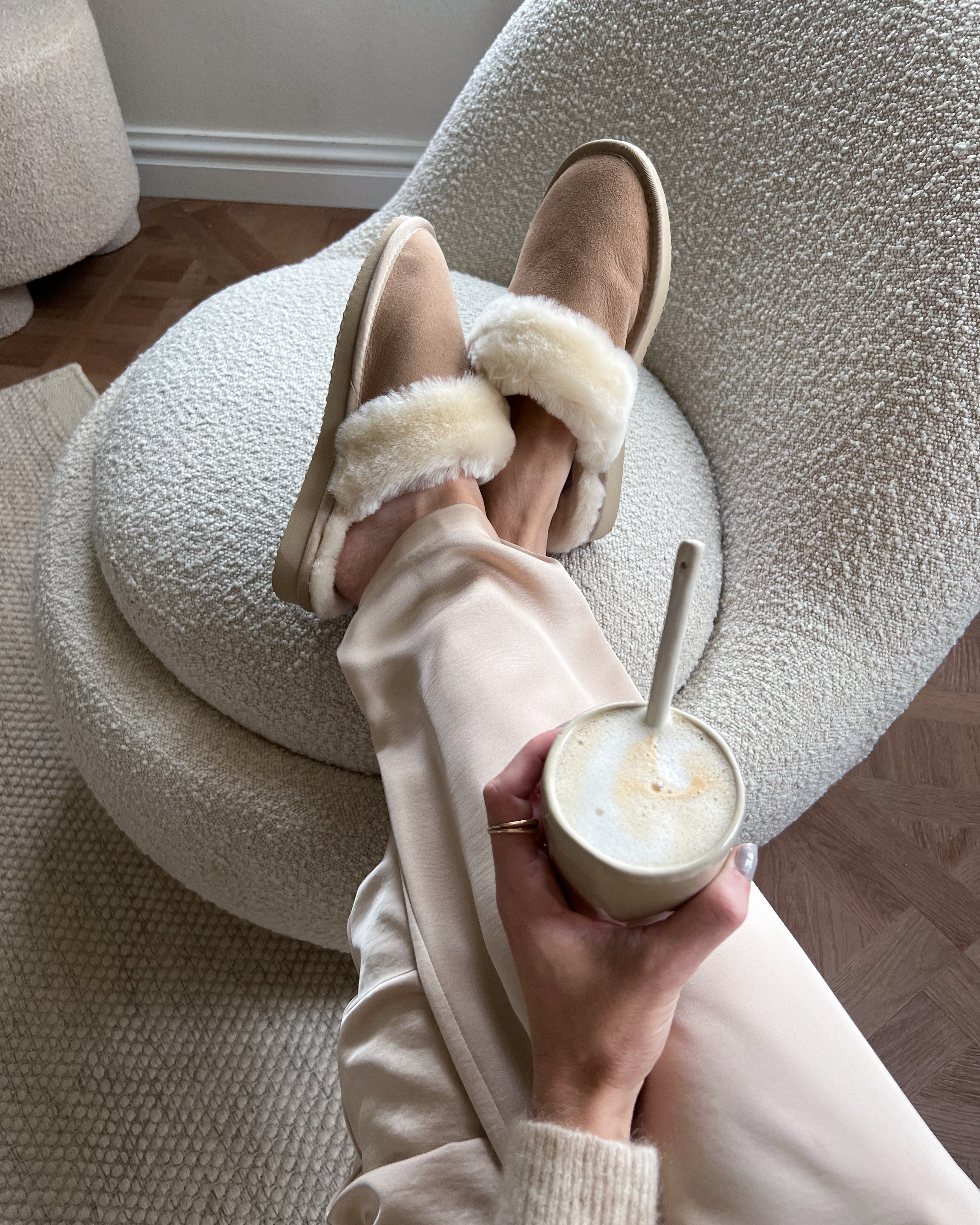 Cognac pantoffels met wollen voering